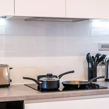 Apartment Aviator Luxury With Free Parking - Centre *